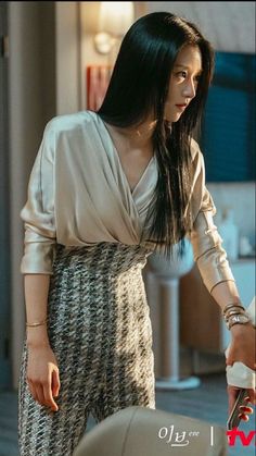 Eve Drama Outfit, Seo Ye Ji Eve Outfits, Eve Drama, Kdrama Fashion, Ye Ji, Eve Outfit, Casual Day Outfits, Looks Street Style