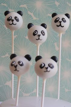 panda cake pops with black and white decorations