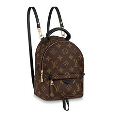 Rep 1:1 Features: Nicolas Ghesquière gave a surprising twist to the backpack, turning a utilitarian staple into this trendy and oh-so-covetable city bag. The sweet Mini version in soft Monogram canvas sports a multi-positional strap for cross-body wear. 6.69 x 8.66 x 3.94 inches (Length x Height x Width) 19 x 29 x 10 cm ( length x height x width ) 7.4 x 11.9 x 3.9 inches Monogram coated canvas Soft calfskin trim with foam backing Leather scarf loop Padded leather top handle 2 adjustable padded s Mochila Louis Vuitton, Louis Vuitton Palm Springs Mini, Boutique Louis Vuitton, Louis Vuitton Palm Springs, Palm Springs Mini Backpack, Pochette Louis Vuitton, Leather Scarf, Brown Luxury, Louis Vuitton Store