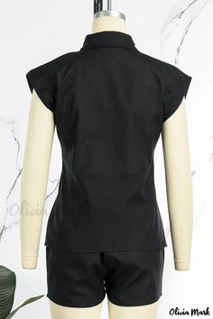 Olivia Mark - Elegant Black Two-Piece Set with Patchwork Design, Buckle Detail, and Sophisticated Turndown Collar – Sleeveless and Versatile for Casual Wear Black Two Piece Set, Chic Pink, Turndown Collar, Patchwork Designs, White Casual, Two Piece Sets, Olivia Mark, Top Casual, Sleeveless Top