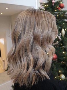 Beige Blonde Hair, Dark Blonde Hair, Blonde Hair Color, Balayage Hair, Hair Day, Pretty Hairstyles