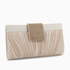 Zelia Temperament Fashion Clutch Bag – Verano Hill Beautiful Handbags, Feel Special, Cute Bags, Everyday Bag, Playing Dress Up, Handbags On Sale, Summer Sale, Brown Gold, Bracelet Set