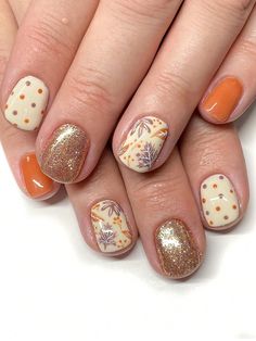 Upgrade Your Look: 24pcs Short Rectangular Maple Leaf & Polka Dot Designed Cute & Simple Preppy Style Full Cover Sparkling Glossy Artificial Nail Tips, Suitable For Thanksgiving & Daily WearI discovered amazing products on SHEIN.com, come check them out! Simple Thanksgiving Nails, Short Fake Nails, September Nails, November Nails, Thanksgiving Nails, Nail Forms, Nails Fall, Orange Nails, Stick On Nails