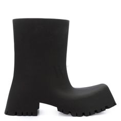 Black Balenciaga, Ladies Boots, Brand Website, Bootie, Balenciaga, Womens Boots, In Italy, Slip On, Italy