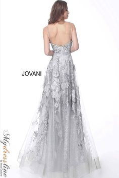 Jovani 62405 evening prom dress. Silver Wedding Gowns, Silver Evening Gowns, Grey Wedding Dress, Plastic Dress, Prom Dresses Jovani, Full Length Gowns, Jovani Dresses, Party Gown, Posh Party