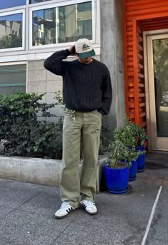 Men’s Fashion Aesthetic Fall, 90s Fashion Aesthetic Men, Men Aesthetic Outfits Casual, Male Scandinavian Fashion, Mens Copenhagen Style, Fall Fits Men Aesthetic, Men’s Scandi Style, Mens Fashion Scandinavian, Copenhagen Mens Style