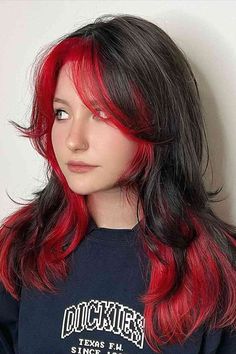 2 Tone Hair Dye Ideas, Colored Hair With Black Tips, Wolf Cut Hair Dye, Red Goth Hair, Wolf Cut Colored Hair, Red And Black Wolf Cut, Hair Dye Styles Ideas, Red Hair Dye Styles, Different Hair Color Styles