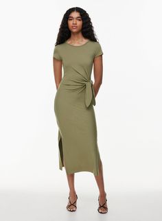 Relaxed Fit Midi Dress With Side Slits, Casual Dresses With Side Slits And Split Hem, Summer Dresses With Side Slits And Crew Neck, Summer Dress With Side Slits And Crew Neck, Solid Color Spring Dress With Split Hem, Casual Dresses With Split Hem For Day Out, Casual Dress With Split Hem For Day Out, Casual Split Hem Dresses For Day Out, Casual Spring Midi Dress With Split Hem