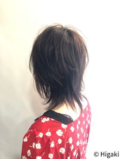 ウルフ女子 ショート ナチュラルウルフ かっこいい｜アレーズエスパス｜Dry Cut Japan Higaki 473392【HAIR】 Choppy Layered Hair, 2016 Haircut, Japan Hairstyle, Corte Shaggy, Shaggy Hairstyles, Short Hair Tomboy, Black Hair Dye, Shaggy Haircuts, Goth Hair