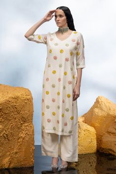 Ivory straight kurta with candy flower bead embroidery. Paired with a pant and dupatta with a scallop edged border. - Aza Fashions Beads Candy, Dupion Silk, Straight Kurta, Kurta With Pants, Fashion App, Bead Embroidery, Embroidered Silk, Set For Women, Beaded Flowers