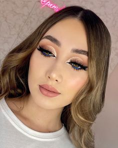 Xv Makeup, Makeup Soft Glam, Soft Glam Look, Maquillage Yeux Cut Crease, Makeup Ojos, Angel Makeup, Makeup Soft, Prom Eye Makeup, Beautiful Eye Makeup