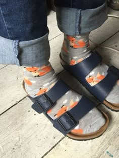 ─ ･ﾟ✧ ⁱˡˡᵉᵍⁱʳˡ Birkenstock Socks Outfit, Birkenstock And Socks, Birkenstock With Socks Outfit, Socks And Birks, Birks And Socks, Birkenstocks With Socks, Birkenstock Socks, Cute Short Outfits, Socks And Birkenstocks