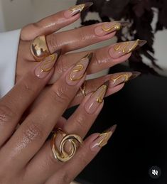 Fancy Neutral Nails, Black And Gold Almond Nails, Y2k Nails Almond, Nails Suggestions, Gold Almond Nails, Gold Chrome Nails, Nails Now, Gold Nail, Classy Acrylic Nails