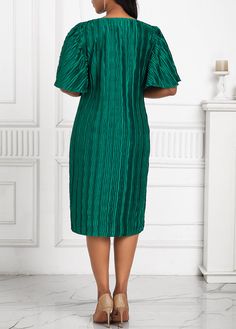 Dinner Wears, Green Bodycon Dress, African Fashion Modern, Short Sleeve Bodycon Dress, Classy Dress Outfits, Neck Bodycon Dress, Sleeve Bodycon Dress, Solid & Striped, Ruffled Maxi Dress