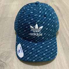 Nwt Womens Fit Strap Back Adjustable Osfm Blue Letter Print Hats For Streetwear, Blue Hats With Letter Print For Streetwear, Trendy Snapback Hat With Logo, Casual Curved Visor Hat With Logo Print, Casual Dad Hat With Logo, Casual Cap With Logo Print, Casual Blue Hats With Embroidered Logo, Trendy Curved Brim Hat With Logo, Blue Hat With Letter Print And Curved Bill