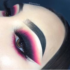 Valentines Day Eye Makeup, Dark Valentines, Instagram Eyebrows, Day Eye Makeup, Dark Eye Makeup, Dark Brows