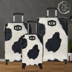 Custom cowhide luggage makes a perfect gift for graduation, western bachelorette gifts, western wedding gifts and for yourself. This practical yet stylish, cow print luggage shows that you've put thought and effort into selecting a present that is both functional and personal. Your luggage will stand out with these cowhide print, hard shell suitcases. With their eye-catching design, you won't have to worry about losing your luggage on the carousel again.  Available in 3 sizes, you have the option to personalize them with your initials or enjoy them as is. These durable, hard sided suitcases boast: - an easy glide adjustable handle - 4 double-wheels with 360o swivel - built in tsa safety lock - removable inner lining under a black rubber seal - 2 inner pockets for additional organization wi Rectangular Cow Print Travel Bag, Suitcase For Women, Luggage Sets Cute, Western Wedding Gifts, Monogrammed Luggage, Luggage Stand, Suitcases Travel, Western Bachelorette, Personalized Suitcase