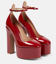 Tan-Go patent leather platform pumps in red - Valentino Garavani | Mytheresa Red Platform Heels, Valentino Pumps, Valentino Heels, Dr Shoes, Valentino Garavani Shoes, Red Pumps, Round Toe Pumps, Valentino Shoes, Red Heels