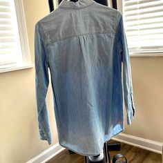 Women’s Brand New Madewell Jean Shirt. Excellent Condition. Never Worn, But Without Tag. Relaxed Fit Denim Tops For Daywear, Everyday Long Sleeve Blue Blouse, Everyday Blue Long Sleeve Blouse, Blue Long Sleeve Blouse For Everyday, Medium Wash Cotton Tops For Daywear, Light Wash Long Sleeve Tops For Daywear, Light Wash Relaxed Fit Tops For Daywear, Blue Denim Top For Daywear, Relaxed Fit Light Wash Tops For Daywear