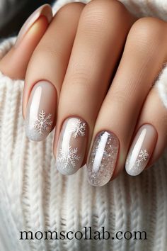 10 Snowflake Nail Art Ideas to Create a Winter Wonderland Christmas Tree And Snowflake Nails, Christmas Nail Art Designs Snowflakes Short, Silver White Christmas Nails, Holiday Elegant Nails, Nutcracker Inspired Nails, Snowflake Nails Design, Winter Nails Elegant, Neutral Snowflake Nails, Winter Nail Designs Christmas