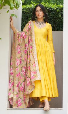 Anarkali With Palazzo, Cotton Anarkali Dress, Yellow Anarkali, Anarkali Designs, Haldi Outfits, Lehenga Designs Simple, Simple Kurta Designs