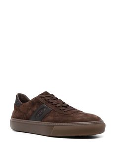 Imagine stepping out in comfort and style—these sneakers are your new everyday essential. Perfect for dressing up or down, they bring a chic vibe to any outfit without compromising on comfort. Trust us, your feet will thank you. Auburn brown/black calf suede Calf leather logo patch to the side Logo-embossed tongue Round toe Front lace-up fastening Branded insole Flat rubber sole Auburn Brown, Versace Bags, Brown Sneakers, Leather Logo, Casual Backpack, Fendi Bags, Auburn, Watch Brands, Brown Suede