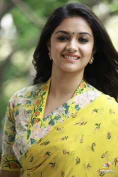 Cotton Blouse Design, Keerthi Suresh, Keerthy Suresh, New Saree Blouse Designs, Indian Saree Blouse, Indian Saree Blouses Designs, Saree Blouse Patterns, Blouse Designs Silk