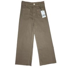 Brand New With Tags! Msrp $32.90 Size 13/14 Color: Khaki Brown Zip/Button Closure Raw Hem Inner Waistband Has Elastic You Can Stretch To Tighten And Secure With Button 97% Cotton, 3% Eelastane Machine Washable Flat-Lay Measurements: Waist 13.25” Cuffs 10” Straight Wide Leg Jeans, Zara Girl, Color Khaki, Kids Bottoms, Wide Leg Jeans, Size 13, Flat Lay, Leg Jeans, Wide Leg