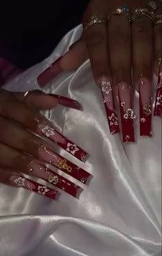 Red Dramatic Nails, Bling Red Nails, Long Red Acrylic Nails Design, Latina Nails Red, Xxl Acrylic Nails, Red Nails Long, Healthy Food Shop, Quince Nails, Long Red Nails