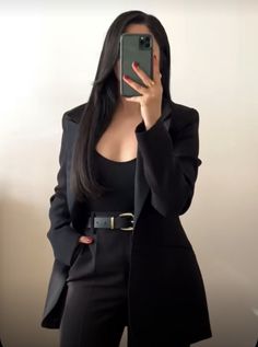 Classy Business Outfits, Mode Zara, Professional Outfits Women, Stylish Work Attire, Business Casual Outfits For Work, Foto Poses, Elegante Casual, Classy Work Outfits, Stylish Work Outfits