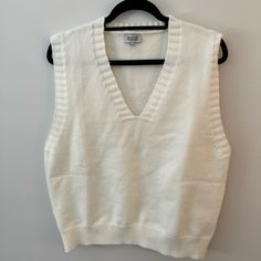 Super Cute Sweater Vest From Beginning Boutique, Have Never Worn Before! I Bought It But Have Not Worn, It’s An Oversized Fit And Is Perfect For Layering And In Between Seasons! Size Au 8 So Us 4 White Sweater Vest For Winter Workwear, White Sweater Vest For Everyday Spring Wear, Casual White Sweater Vest For Winter, Trendy White Winter Sweater Vest, Trendy White Sweater Vest For Spring, Classic Winter Tops For Day Out, Classic White Vest For Fall, White Sleeveless Sweater For Work, White Vest For Everyday Spring Wear