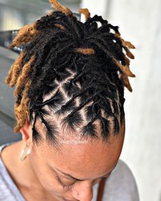 Loc Updo Ponytail, Simple Loc Styles For Women, Dredlocs Style Woman, Loc Mohawk Styles, Unique Loc Styles Short, Loc Updo Styles Short, Unique Loc Styles, Loc Maintenance, Short Dreadlocks Styles