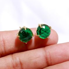 Green Emerald Stud Wedding Earrings, 14K Real Gold Earring, Round Shape Earring, Minimalist Studs, Statement Stud, Anniversary Gift For Wife Specifications :- * Material                   :     Gold, Gemstone * Stone Name           :     Brazilian Emerald * Stone Size              :     10X10 mm * Earrings Weight     :     3 Gm. Approx Shipping Handling Time :     We Take no handling time, We ship to Worldwide, Please make sure your shipping address is correct. Shipping Services: The shipping company takes business to deliver the product 7-13 days for International Shipping. The Item will be shipped in safe and beautiful packing. Business day does not include Sundays. Return-Policy : Merchandise must be returned within a maximum of 30 days on receipt. Merchandise must be unused, in the ori Yellow Gold Pierced Crystal Earrings As Gift, Yellow Gold Pierced Crystal Earrings For Gift, Pierced Yellow Gold Crystal Earrings As Gift, Drop Earrings With Prong Setting As Gift, Prong Set Drop Earrings For Gift, Green Round Crystal Earrings For Formal Occasions, Hypoallergenic Green Jewelry For Weddings, Green Prong Set Earrings As Gift, Green Prong Setting Earrings For Gift