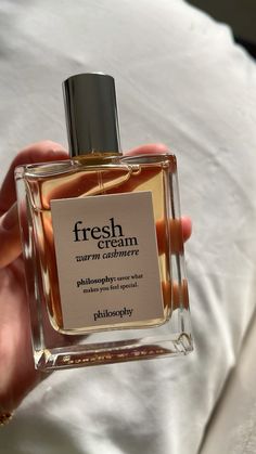 philosophy fresh cream & warm cashmere 🤍 Philosophy Vanilla Perfume, Philosophy Warm Cashmere, Clean Vanilla Perfume, Warm Cashmere Perfume, Vanilla Scents Perfume, Philosophy Fresh Cream Warm Cashmere, Expensive Smelling Perfume, Vanilla Cashmere Perfume, Fresh Cream Philosophy