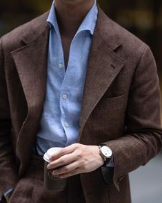 Formal Fashion, Mens Haircut, Wardrobe Needs, Mens Fashion Inspiration, Brown Blazer, Brown Suits, Linen Suit, Mens Formal