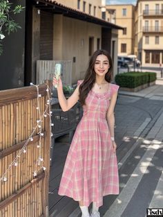 Fisdy - Chic Sleeveless Plaid Dress with Flutter Sleeves and Nipped Waist for a Dose of Dopamine Dress With Flared Sleeves, Grid Dress, Defined Waist, Checkered Dress, Skirt Skirt, Sleeveless Vest, Plaid Dress, Types Of Skirts, Cinched Waist