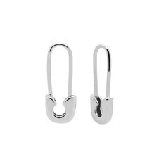 Fine silver earrings in the shape of a paper clip. Tough and timeless. Don't miss these paperclip earrings in your earparty.
 Properties

 Size earring 25mm.
 925 Sterling silver
 the price is per pair Sterling Silver Paperclip Earrings As Gift, Silver Paperclip Everyday Earrings, Paper Clip Earrings, Paperclip Earrings, Earring Silver, Stockholm Fashion, Jewelry Inspo, Clip Earrings, Ear Jewelry