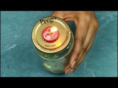 Have you ever heard of an emergency candle that never goes out? Learn how to make one here using an old glass jar. Diy Emergency Candles, Emergency Hacks, Candle Hack, Emergency Preparedness Food Storage, Emergency Candles, Emergency Preparedness Food, Emergency Essentials, Survival Project, Candles Making