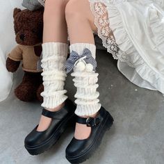 These Kawaii Bow Leg Warmers are so cute you won't want to take them off! Size: One Size Description: Item Type: Leg WarmersPattern Type: SolidOrigin: CNMaterial: Cotton Bow Legged, Sets Outfit, Shorts Sweatpants, Ankle Length Dress, Costume Collection, Crop Top Sweater, Pretty Shoes, Red Bow, Knee Length Dresses