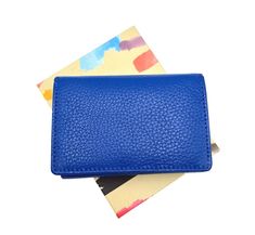 This genuine leather wallet is the perfect combination of luxury and practicality. Crafted in Italy, its genuine leather material ensures a long-lasting accessory that will elevate any outfit. Stay organized while on the go with this stylish and high-quality wallet. Paper Candle, Travel Container, Writing Accessories, Teether Toys, Genuine Leather Wallets, Toy Craft, Craft Shop, Bag Dress, Turkish Towels