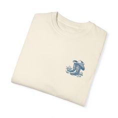 Coastal Cowgirl Comfort Colors Tshirt, Beachy Western Tee, Front & Back Graphic Summer Beach Shirt, Vintage Inspired .: The Comfort Colors 1717 tee is made with medium fabric (6.1 oz/yd² (206.8 g/m²)) consisting of high quality, 100% ring-spun US cotton for long-lasting comfort. .: The relaxed fit keeps the wearer comfy in both casual and semi-formal settings while the crew neckline delivers that classic, neat style which makes it perfect for accessorizing. .: The pre-shrunk fabric ensures a con Beige Graphic Tee For Summer, Beige Crew Neck Top For Vacation, Beige Summer Top With Screen Print, Summer Beige Crew Neck Top, Cream Graphic Print Top For Summer, Beige Graphic Print Shirt For Summer, Beige Crew Neck Top For Beach, Beige Shirt With Graphic Print For Summer, Cream Short Sleeve T-shirt For Summer