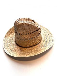 Hand-woven straw Western hat Vintage  Size S-M Hat circumference (interior) 24.25" with some give, the woven straw stretches slightly Western Hat, Western Hats, Hats Vintage, Hand Woven, Straw, Hand Weaving, Accessory Gift, Electronic Accessories, Purses And Bags