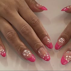 Hibiscus Flower Nails Almond, Mexico Nails Designs, Speak Now Nails, Influencer Nails, Swaggy Nails, Vacay Nails, Hawaiian Nails