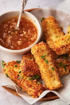 Looking for quick and easy snacks for kids? These air-fried mozzarella sticks are the perfect choice! Crispy on the outside, melty on the inside, and ready in just minutes, these golden, finger-food cheese sticks are the ultimate bite-sized snacks for kids (and even adults!). Whether the kids are craving snacks after school, fueling up for homework, need something delicious between meals, or are looking for a late-night treat, this mozzarella sticks recipe is your go-to for a satisfying and wholesome snack. Save it for your next snack attack! Air Fryer Mozzarella Sticks, Air Fryer Mozzarella, Roasted Sweet Potato Cubes, Homemade Mozzarella Sticks, Mozzarella Sticks Recipe, Homemade Pizza Rolls, Homemade Bbq Sauce Recipe, Easy Snacks For Kids, Mozzarella Cheese Sticks