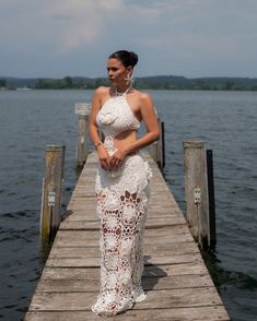 This neat dress was entirely made by me in Bahia, Brazil. The model is using Tamanho S. She measures 1.65 cm in height, 86 cm in bust, 70 cm in waist and 100 cm in quadril. Neat Dress, Boho Whimsical, Bahia Brazil, Crochet Maxi Dress, Crochet Maxi, Summer Elegant, Glamour Dress, Dress Handmade, Whimsical Fashion