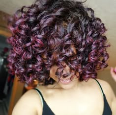 Curly Coloured Hair Natural Curls, Magenta Highlights Curly Hair, Short Curly Hair Purple Highlights, Dyed Curly Hair Ideas Colour Purple, Curly Hair Color Ideas Purple, Purple Curly Hair Highlights, Violet Starling, Plum Curly Hair, Curly Dyed Hair Natural Curls