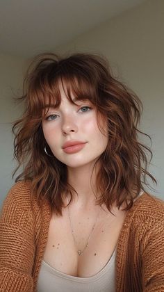 hairstyles Transformation Fashion, Hottest Hairstyles, Haircut Women, Goddess Braids Hairstyles, Curly Haircuts, Long To Short Hair, Hair 2024, Short Wavy Hair, Hot Hair Styles