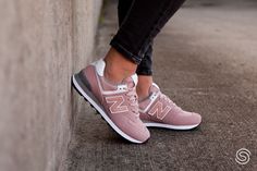 New Balance Wl574, Balance Outfit, Zapatillas New Balance, New Balance Outfit, Sneaker Outfits, Sneaker Trend, Tennis Shoes Outfit, Outfit Street, Sneakers Fashion Outfits