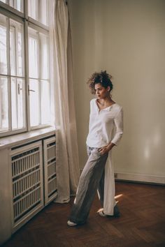 White Linen Tunic Top Bohemian Clothing Summer Tunic Top - Etsy Japanese Style Pants, Women Linen Shirt, Relaxed Clothing, Long Linen Pants, Hakama Pants, Summer Linen Pants, Tunic Tops Summer, Summer Tunic, Summer Pants Women