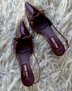 Shoes Summer 2024, Classy Heels, Pretty Heels, Smink Inspiration, Shoes Heels Classy, Vintage Heels